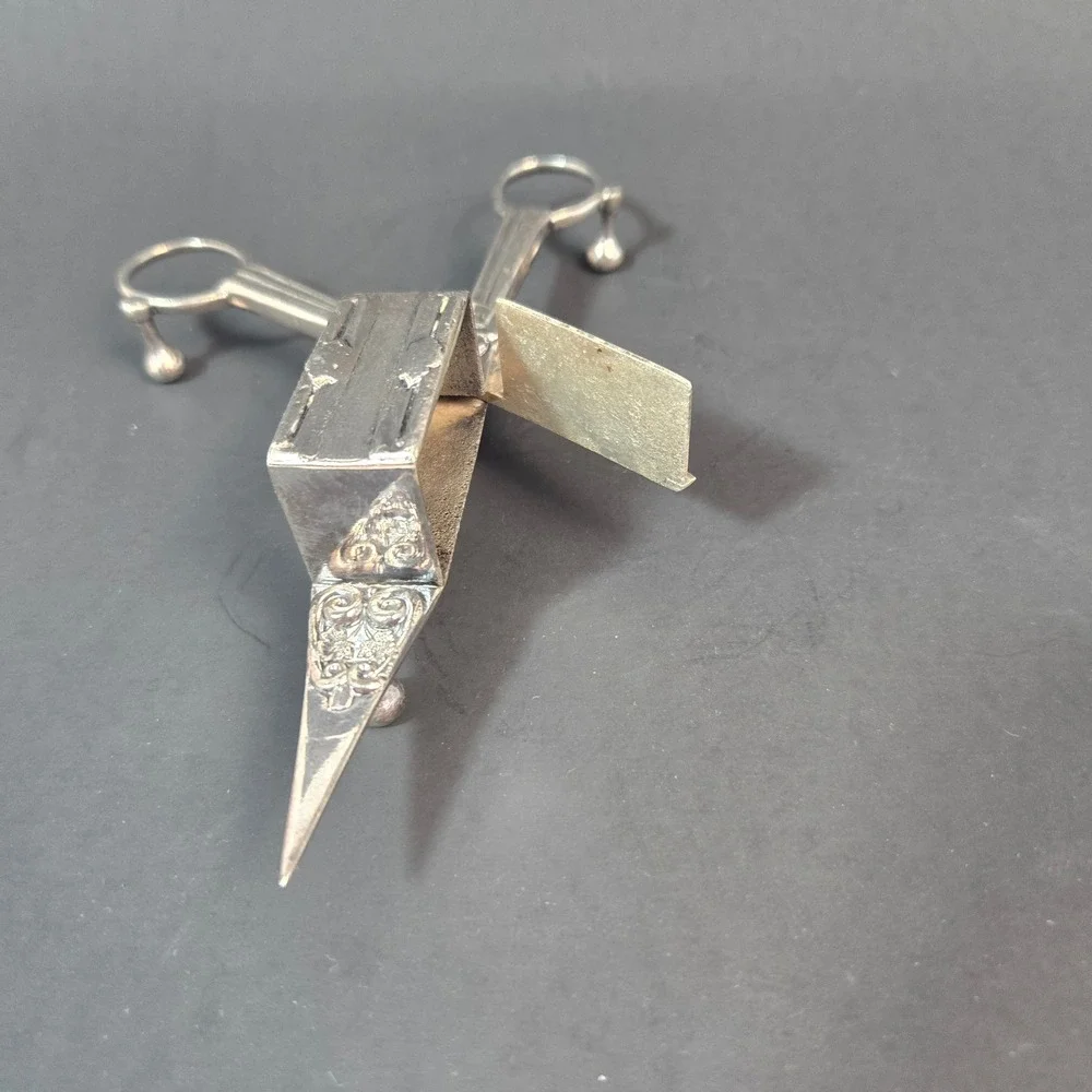 Antique Silver Tone Candle Snuffer Wick Trimmer Scissor Ornate Floral Victorian